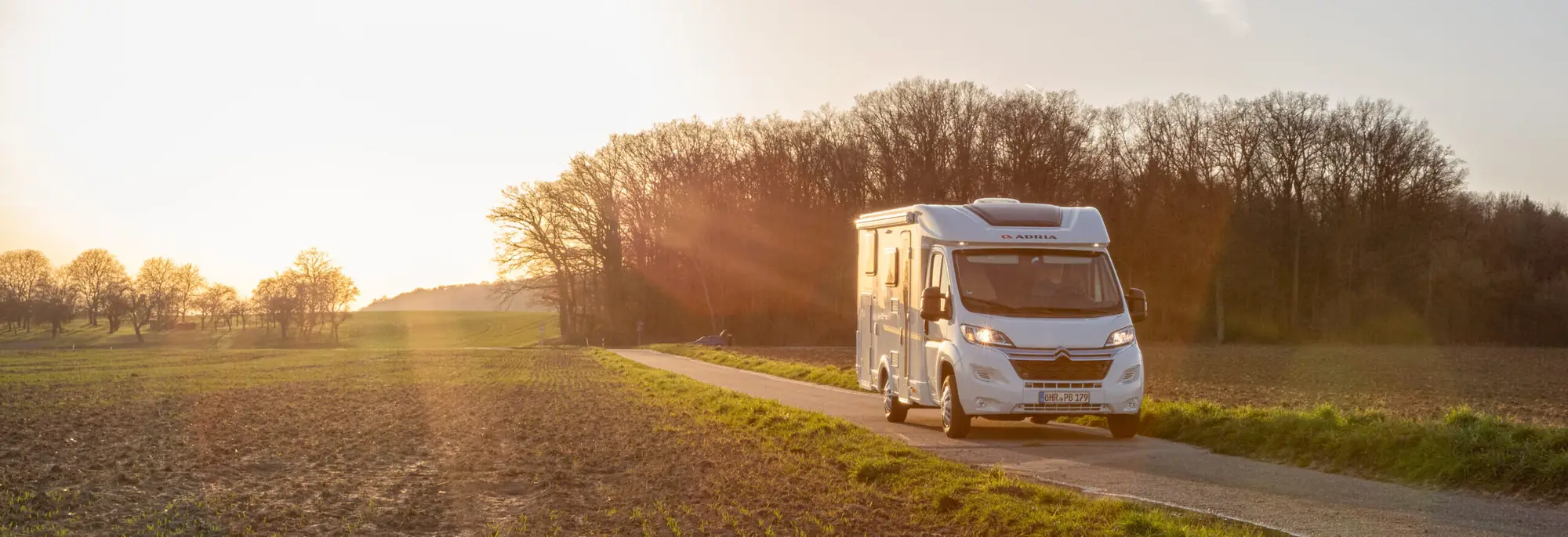 Reisemobil auf dem Gelände von Dietle Touring
